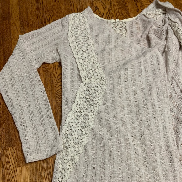 Maurices, SMALL, creme color - Picture 1 of 3